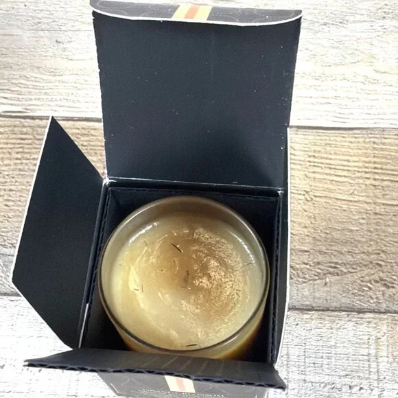 Nest Fragrances Orange Blossom Candle Scented Votive 2.4 oz Floral Citrus GIFT - Picture 4 of 10